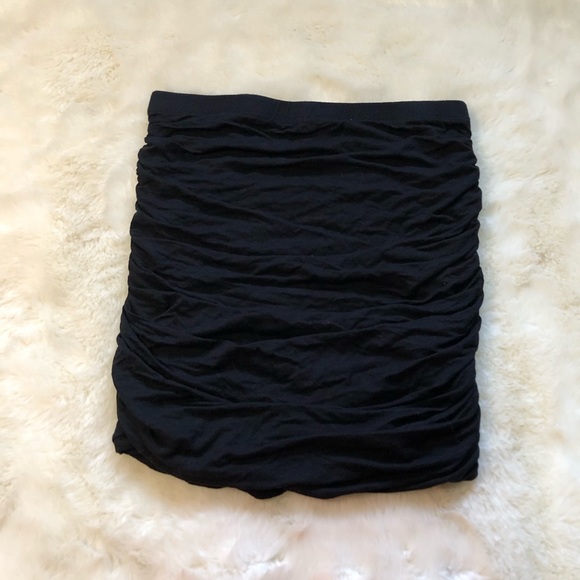 Mini Skirt - Picture 3 of 8